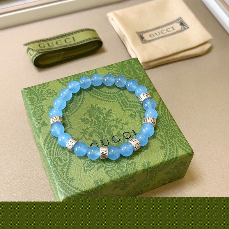G*u*i bracelets